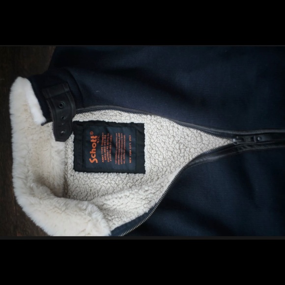 Schott NYC Sherpa Sweater Jacket. - Picture 4 of 10